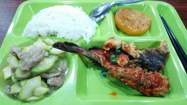 东北大学浑南校区食堂