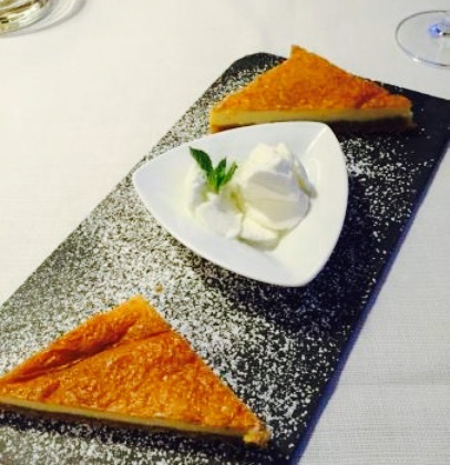 Restaurant River View