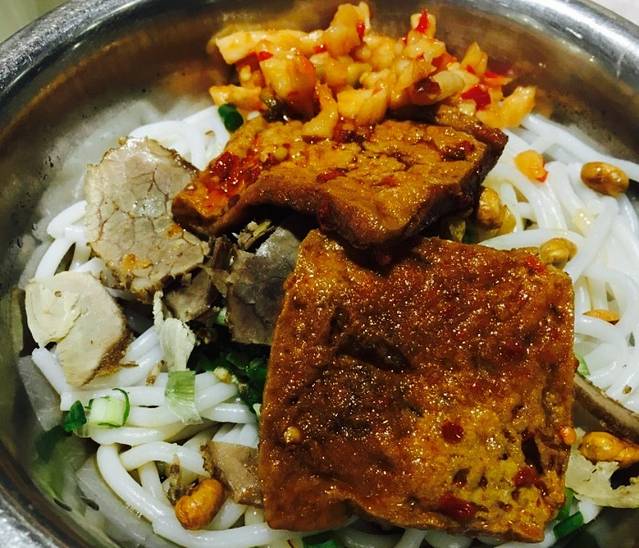 李氏紫竹林卤粉(华新祝融路店)