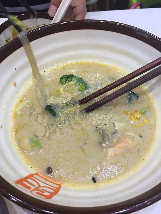 张亮麻辣烫(环球港店)