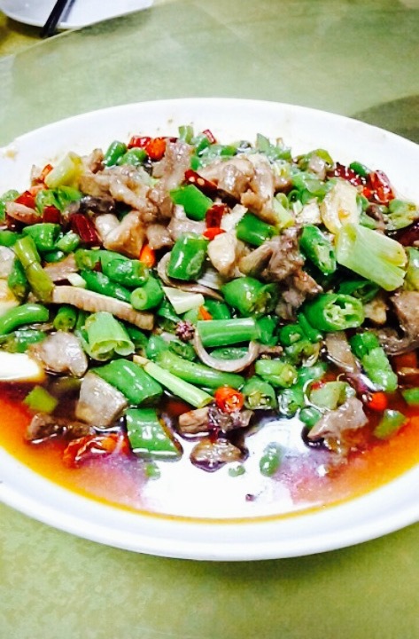 鸿发豌豆汤夜宵店(天慧国际外滩店)