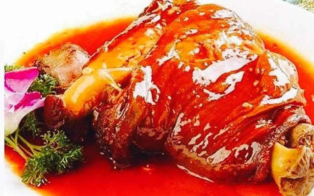 王洛耿永德红烧猪蹄店