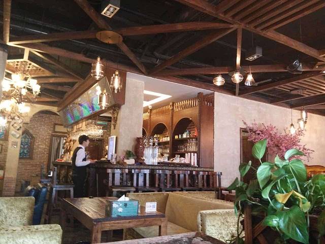 纯台汇(咖啡厅)