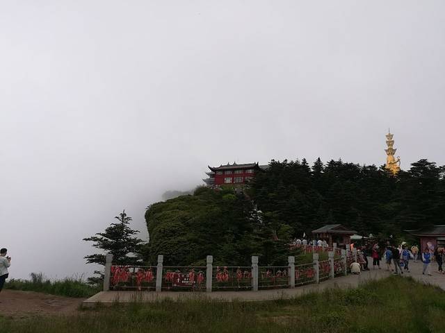 金顶索道-上部站