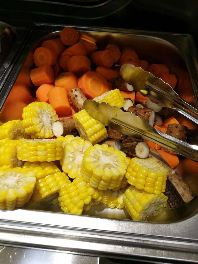 阿弥陀佛饭堂紫莲素食