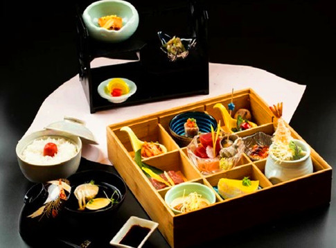 万鱼亭·鹤家新馆日本料理铁板烧(湖滨新天地店)