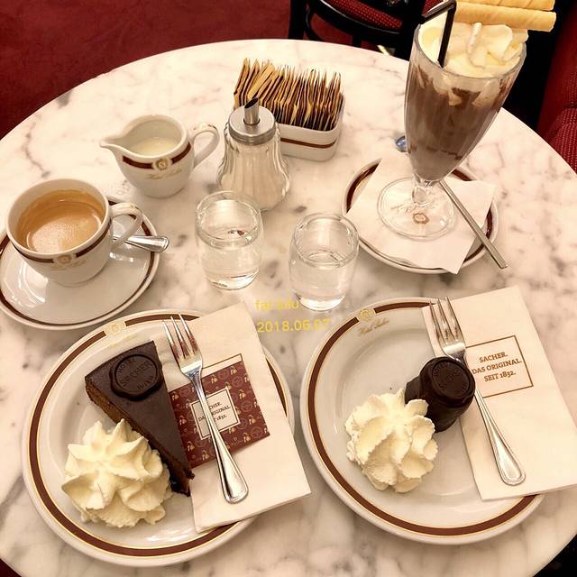 SACHER HOTEL CAFE