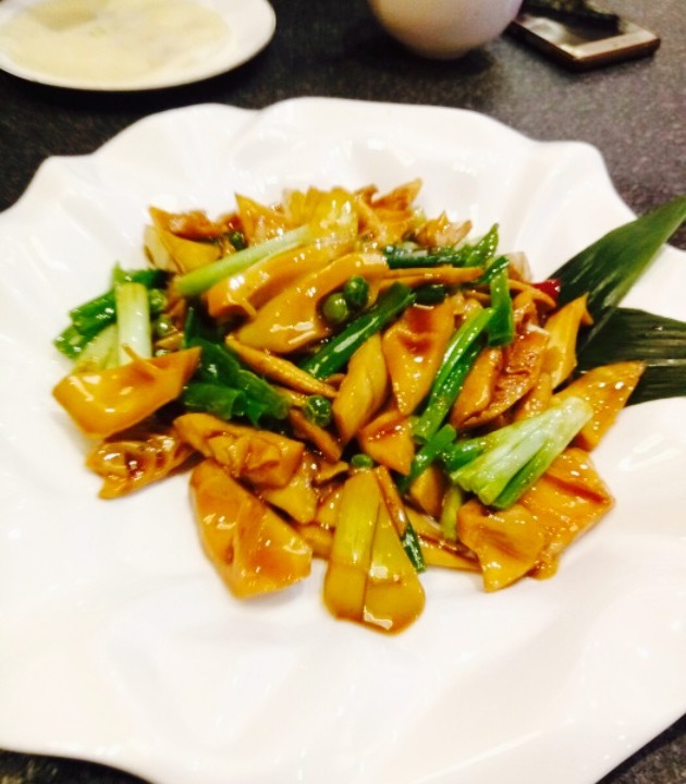 京府楼烤鸭东北菜(南极街店)