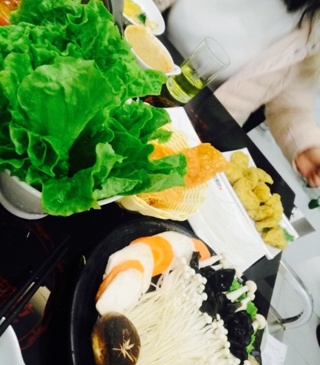 红菇坊鲜汤火锅(人民路店)