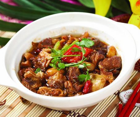 肥仔鸡饭店(城建总公司)