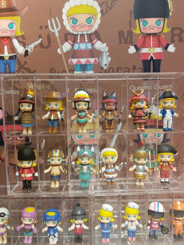 泡泡玛特POPMART(和平路恒隆店)