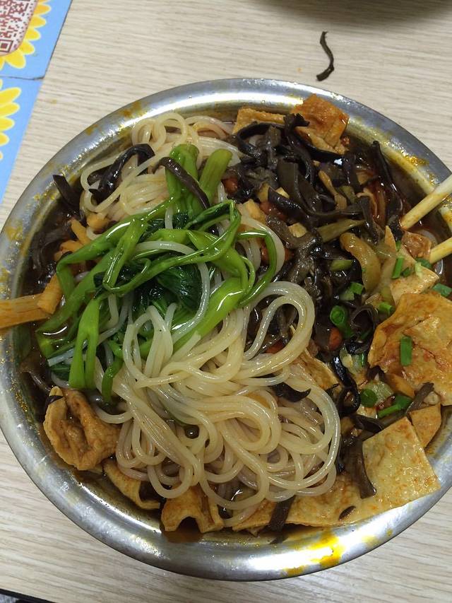 六品坊螺蛳粉(金鱼巷店)