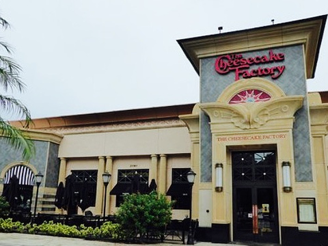 the cheesecake factory