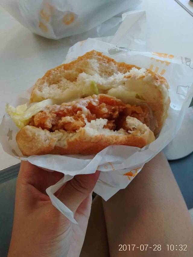 华莱士·全鸡汉堡(理工大学店)