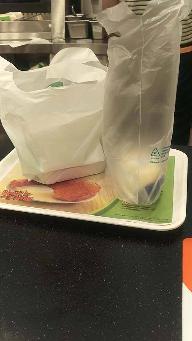 德克士(广场店)