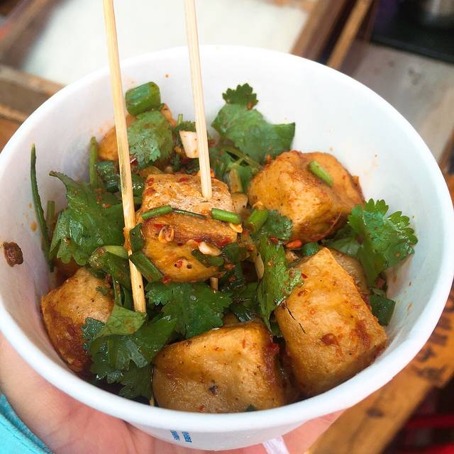 西江老字号徽记毛豆腐