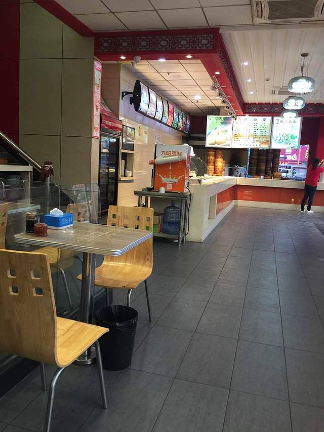 乐购迎桂馒头店