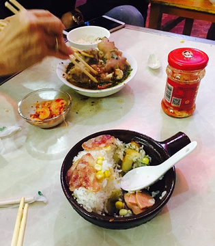 澄江传统特色扒猪脚