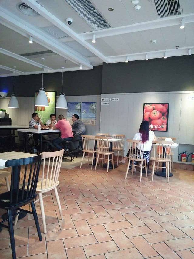 肯德基(港华店)