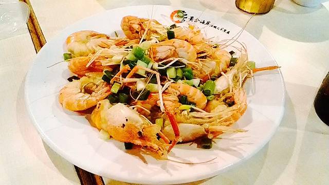 黄金海岸的活虾之家餐厅