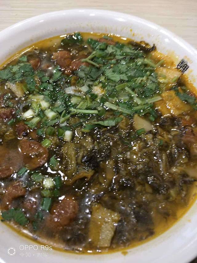 魏家凉皮(盛龙广场店)