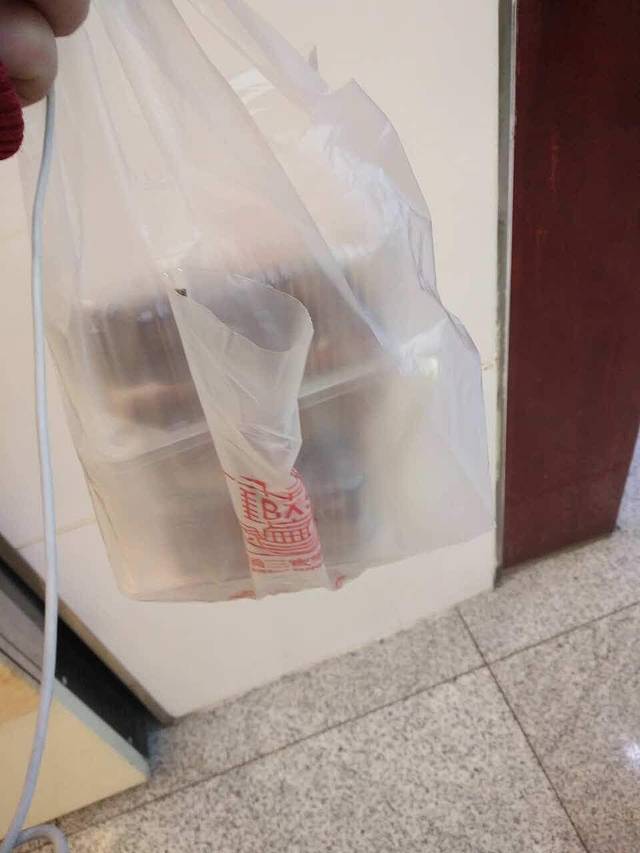 新侨三宝乐面包店(方庄购物中心店)