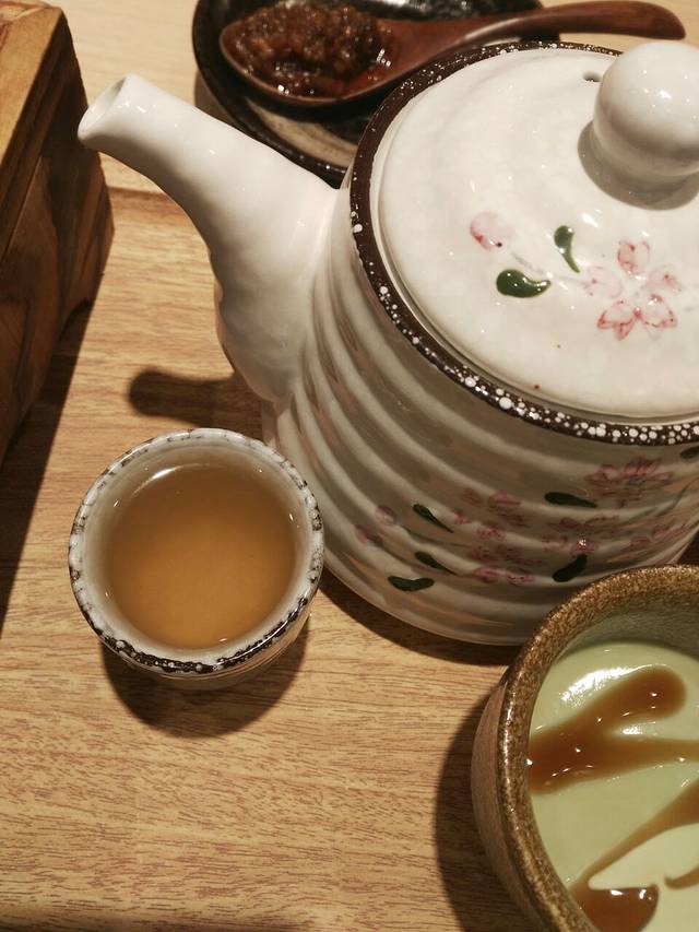 哒优乃·日式茶泡饭专家(上海环球金融中心店)
