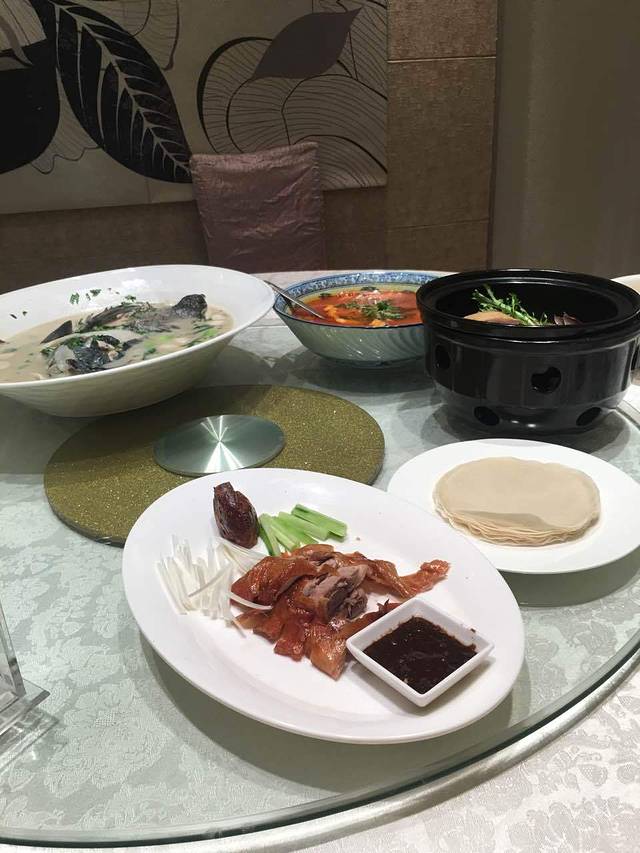 翠山花园酒店·琥珀(九里河湿地公园店)