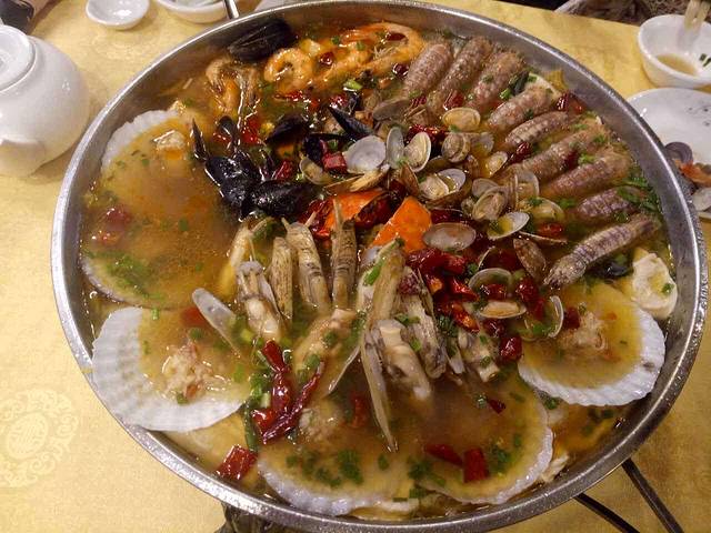 新五一海鲜•川菜•夜宵大排档(城隍庙店)