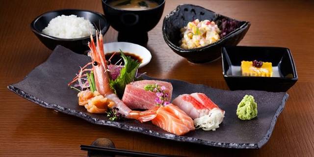 权八(利园一期店)