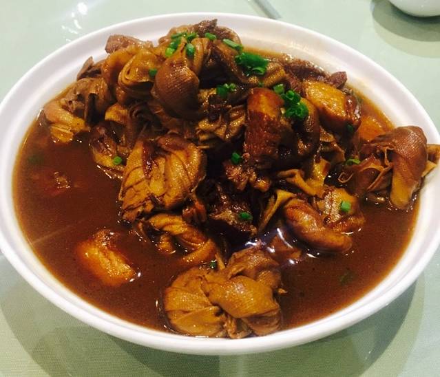 方燕烤猪蹄·鸡翅包饭(汝州店)