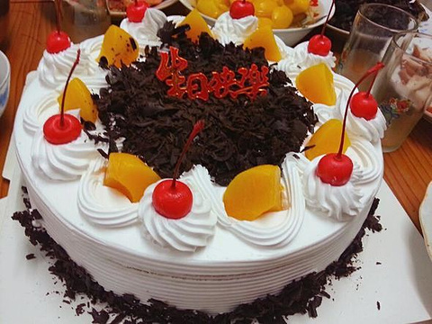 张平生日蛋糕