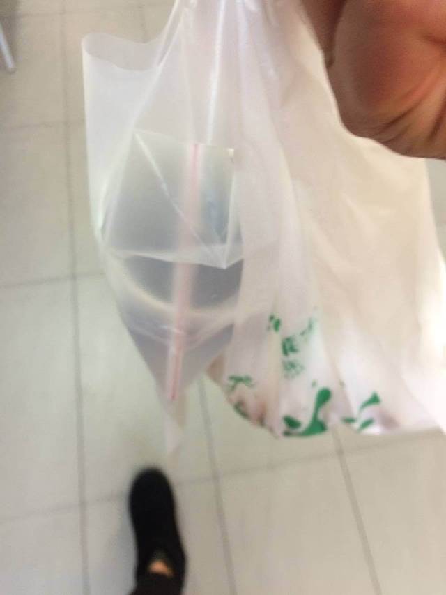 华莱士·全鸡汉堡(乍浦店)