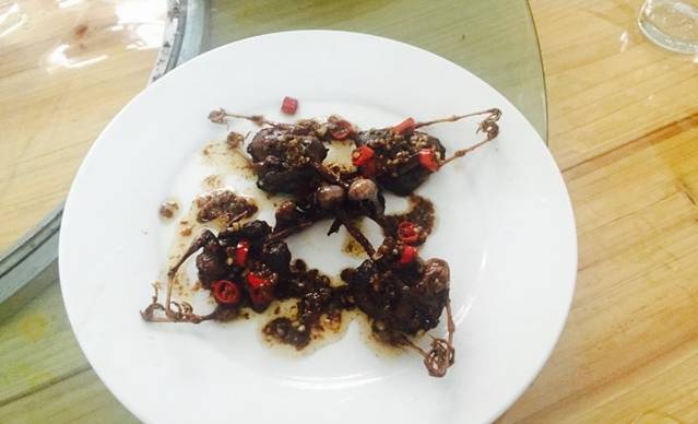 温泉农家特色菜馆