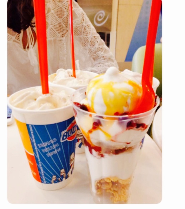 秦冉冉乳品销售部&王记炒酸奶