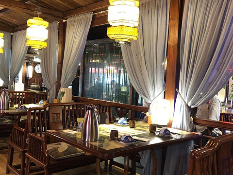 范家小馆·烤鸭店-御满明庭(银座和谐广场店)