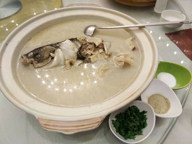 维笙雪野大酒店餐饮部