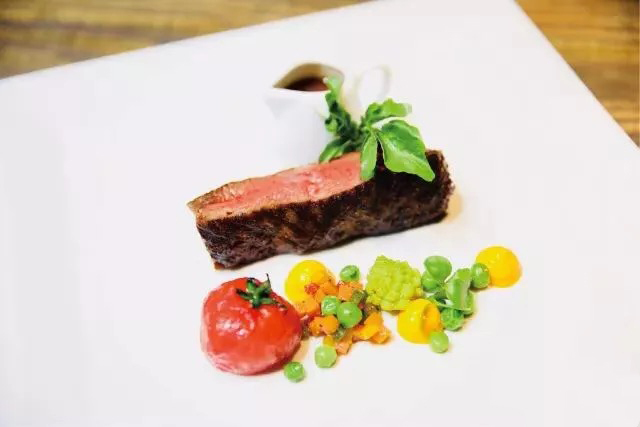 鲨鱼餐厅.海景川粤餐厅(重庆天地店)