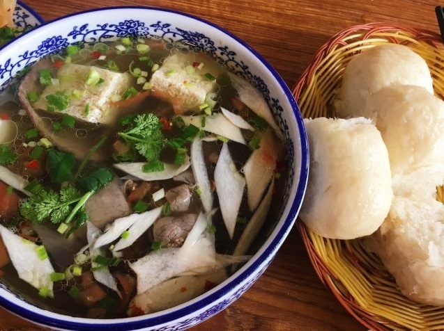 牛宫馆丸子汤(天津路店)
