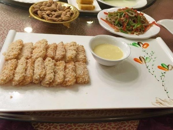 新疆国际大巴扎宴艺大剧院