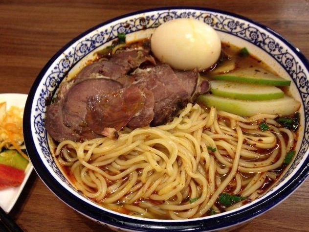 清真·松鼠家牛肉面(正宁路店)