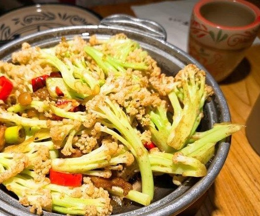 小放牛炒菜馆(北国商城店)