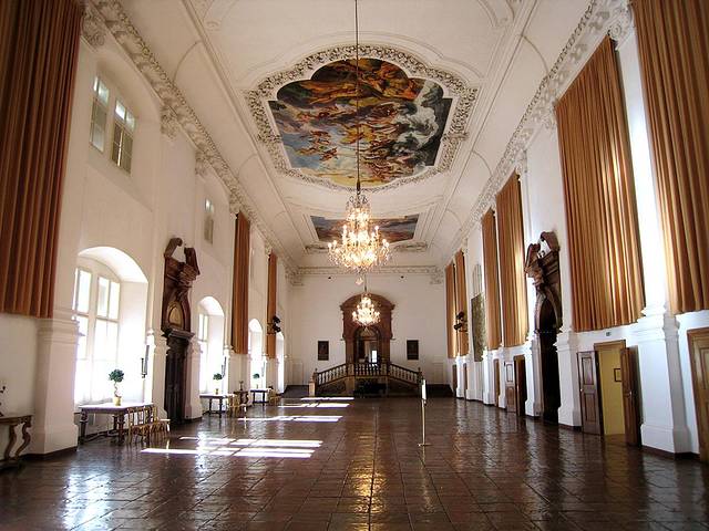 大主教官邸画廊