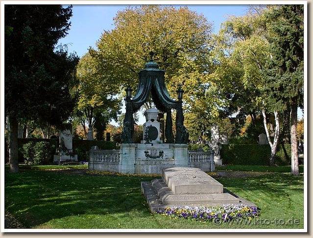 维也纳中央公墓