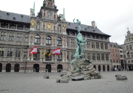 安特卫普市政厅
