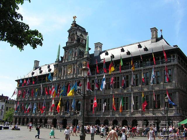 安特卫普大广场