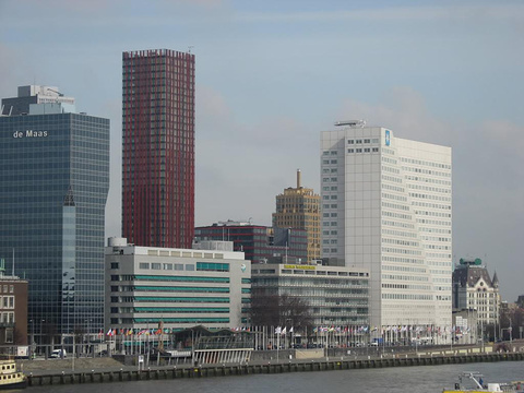 (共84个)建议游览时间:1小时热门点评:共1条点评willemswerf大厦是鹿