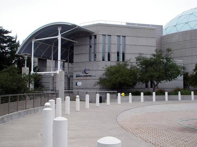 谢伯特太空及科学馆