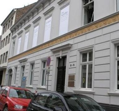 Heinrich Heine Institute