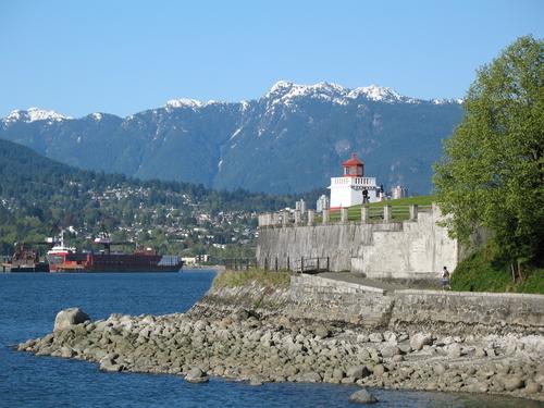 布罗克顿角灯塔